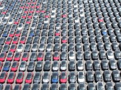 美关税搅局 中国为世界经济“护航”